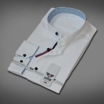 SUK 9003 - 60 LARIMAR biela stojací golier s modrým gombíkom dlhý rukáv